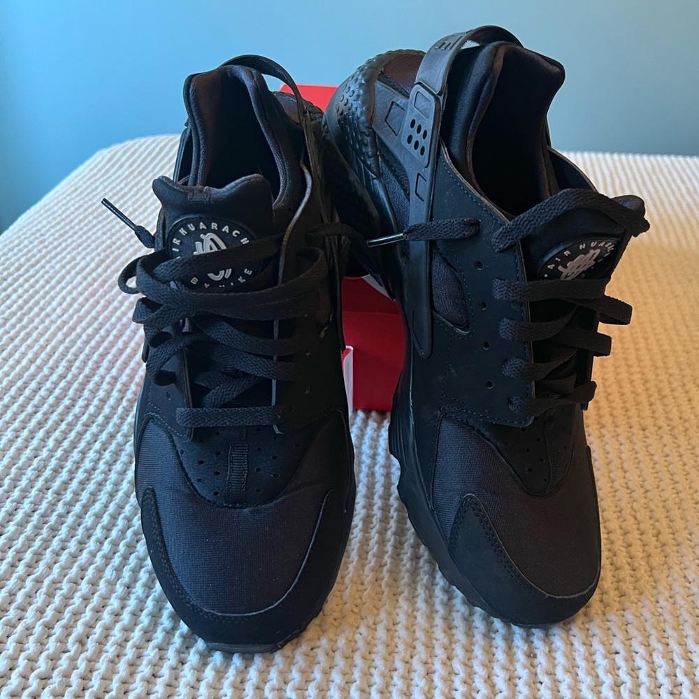Nike Black Huarache Sneakers